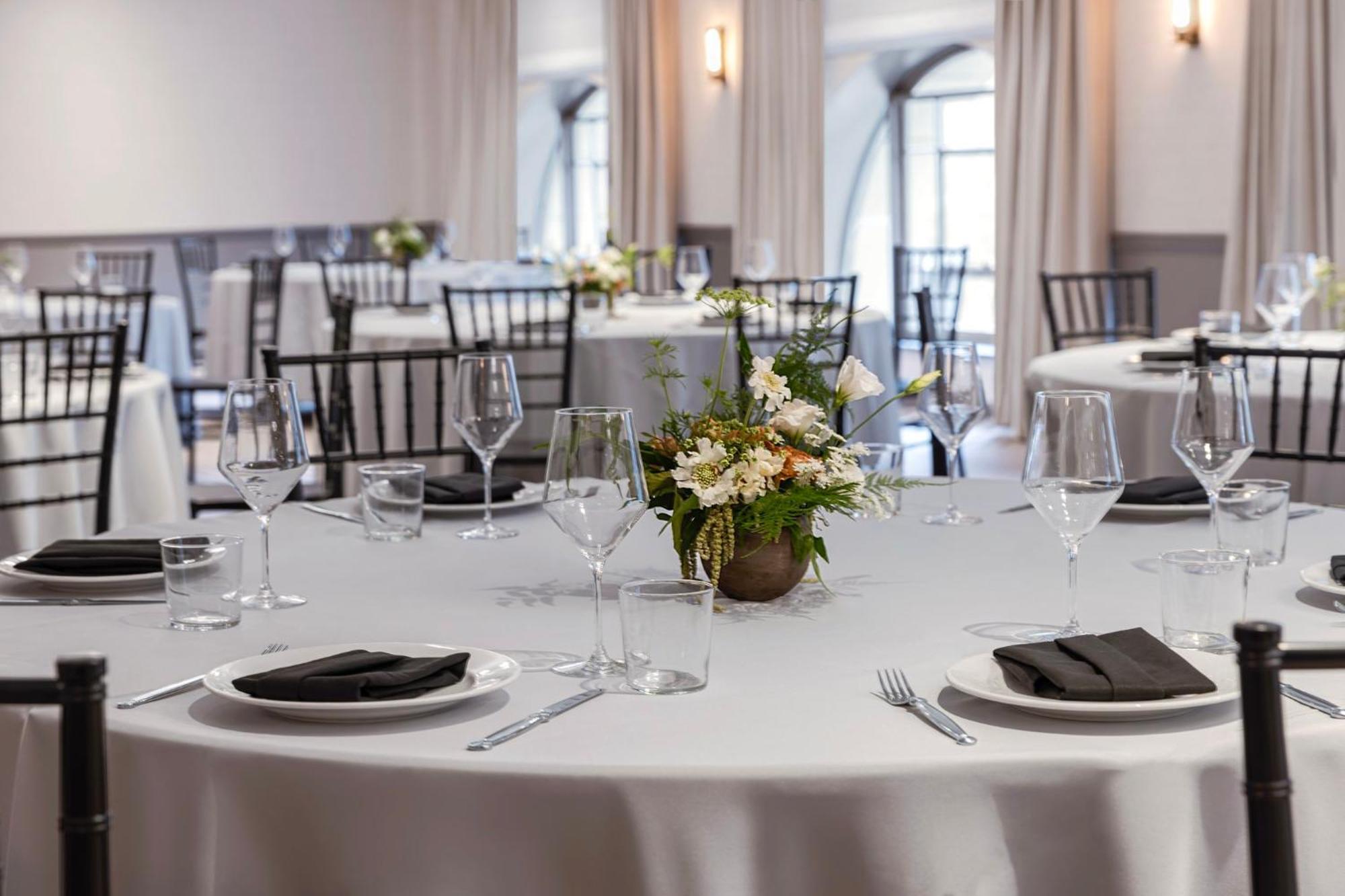 Kimpton Monaco Salt By Ihg Hotel
